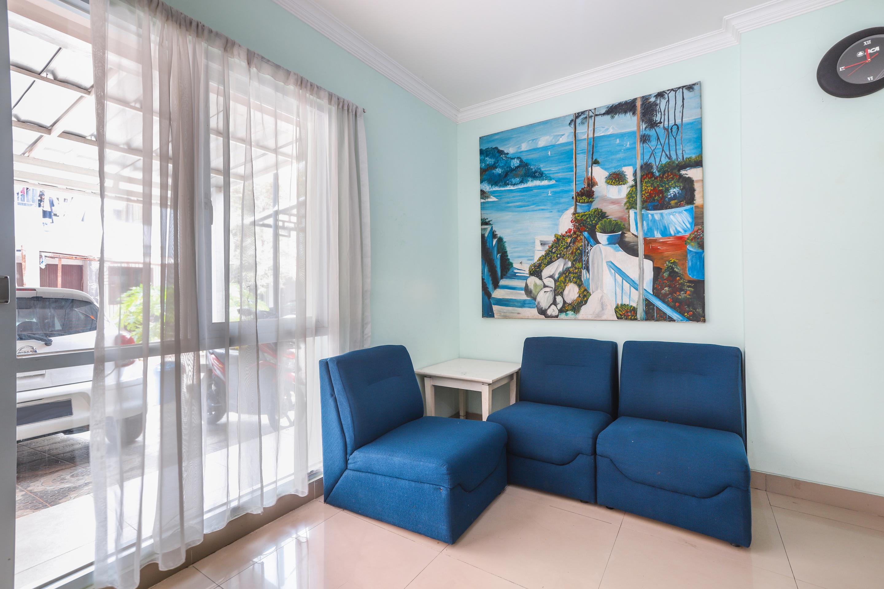 Oyo 1551 Studento Guest House Tangerang Exterior foto